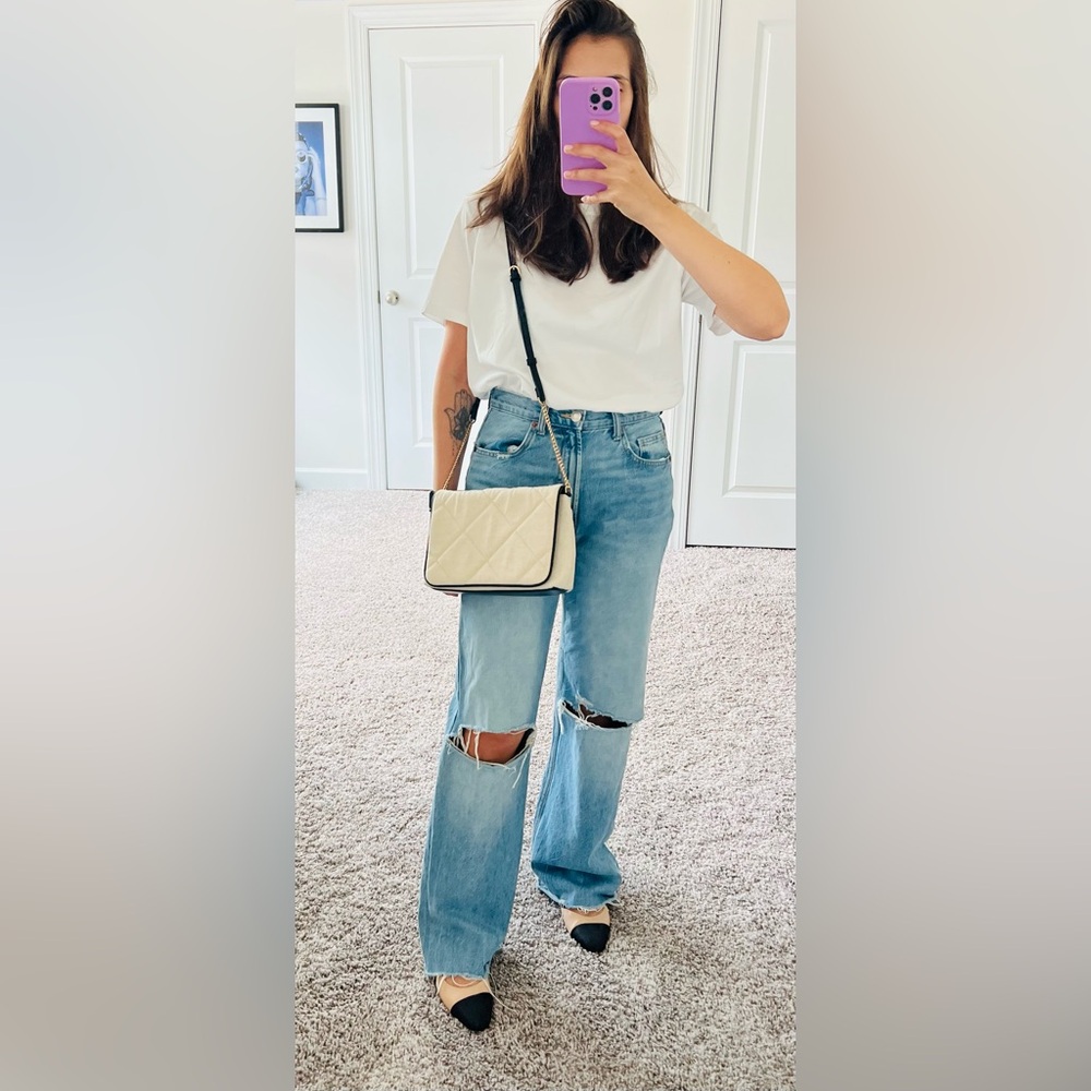 🖤🤍 Elegant & Timeless – Cream and Black Bag